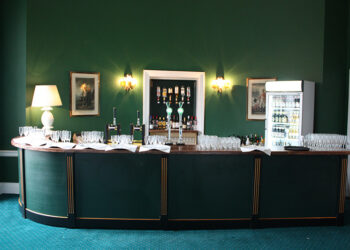 Hire Slane Castle to host a private event or banquet